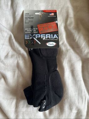 Thorlos Experia Men's Black Ankle Socks Athletic Large 10.5-11.5 NWT Imperfect